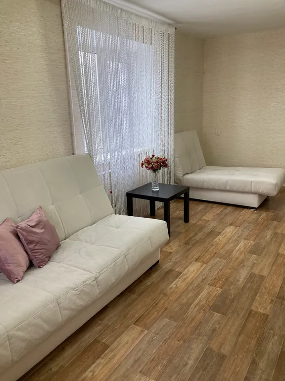 Двухкомнатная квартира в самом сердце Тагила — аренда посуточно в Нижний Тагил