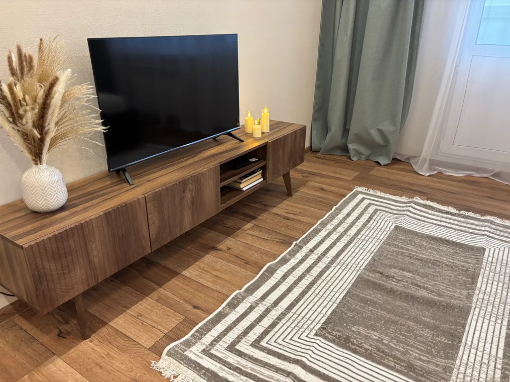 Просторная новая 2-комнатная квартира рядом с Кремлем