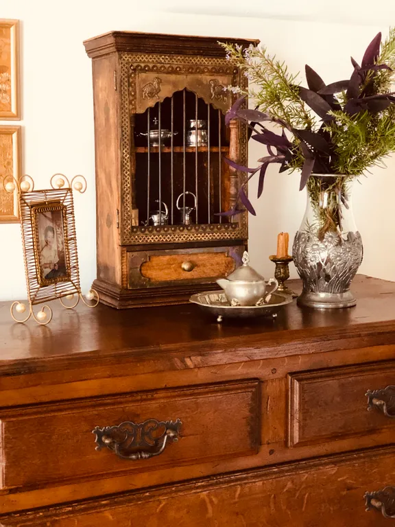 Два дома на море с бассейном и садом