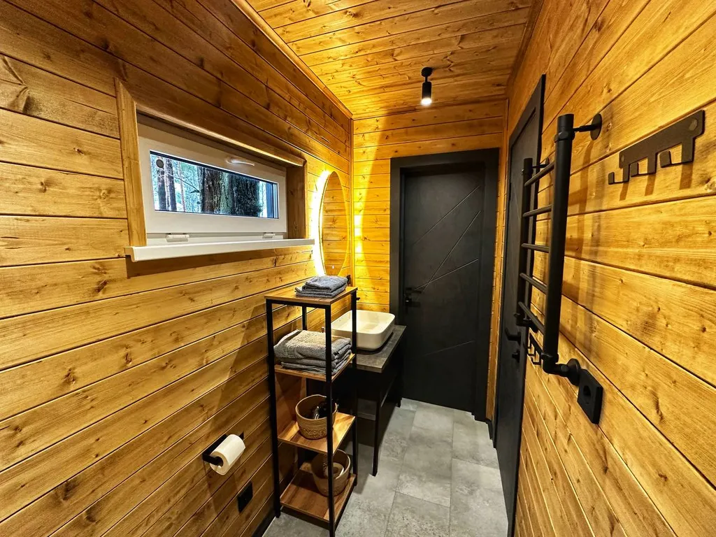 Барн-хаус 1 с чаном и сауной в сосновом лесу
