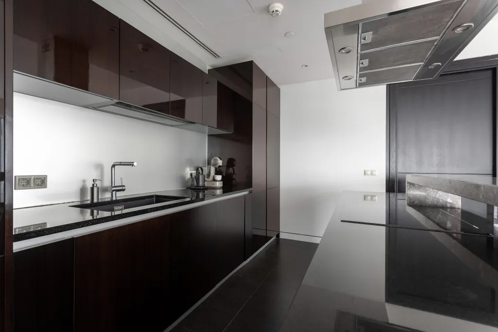 Roomley Family Apartment