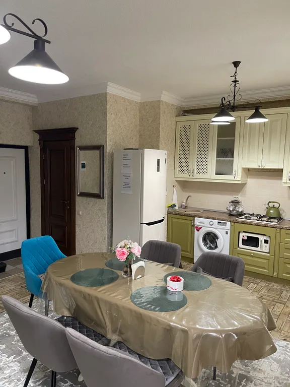 Двухуровневый апартамент с видом на горы