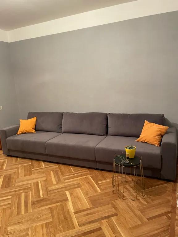 Просторная квартира с видом на горы