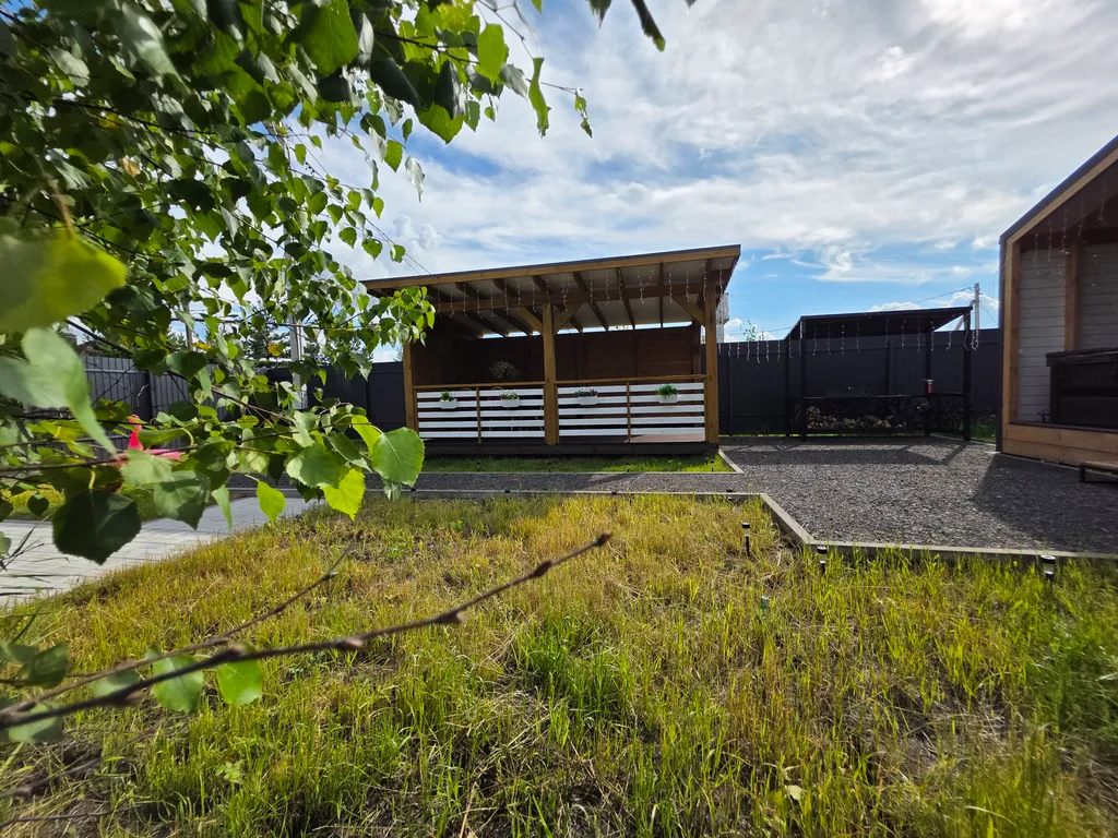 Дом с джакузи под открытым небом