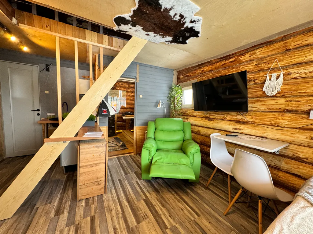 Коттедж Уютный срубовой дом с баней — аренда посуточно в Волжский