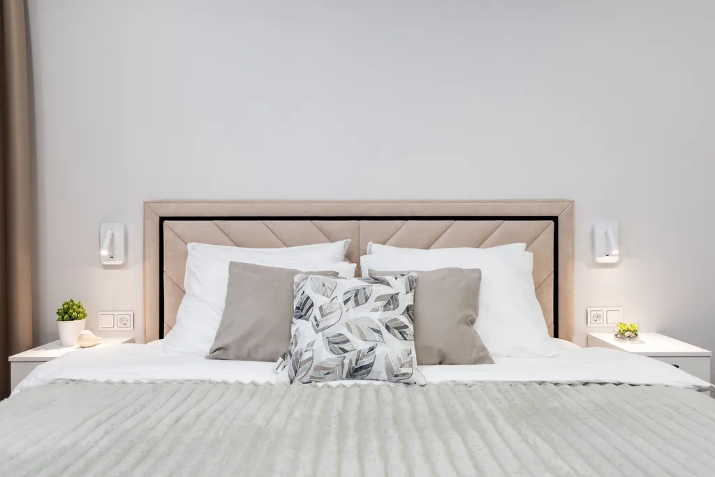 Квартира на набережной у реки