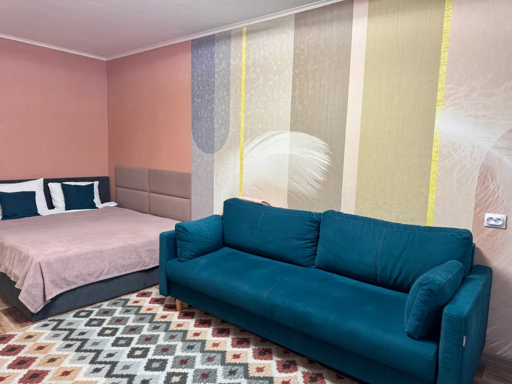 Уютная 1-комнатная квартира — аренда посуточно в Оренбург