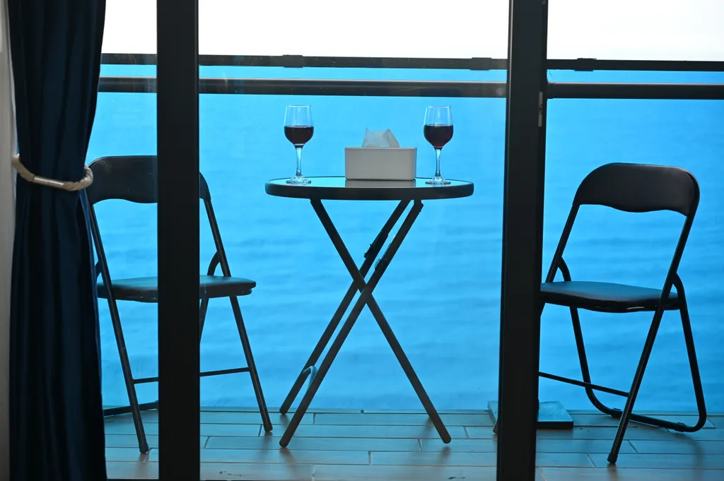 Большая 2+1 с шикарным видом на море и набережную, 22 этаж