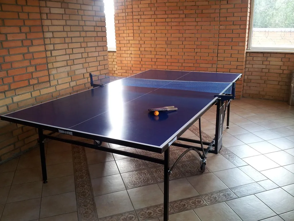 Коттедж Коттедж с большим бассейном — Черное