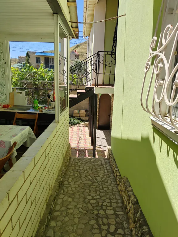 Уютный дом в черте поселка