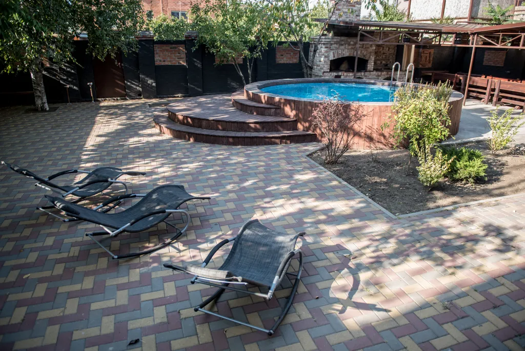 Вилла Астон