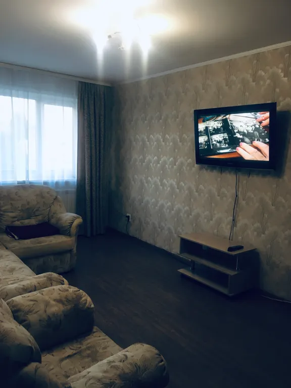 Квартира на Космонавтов 54