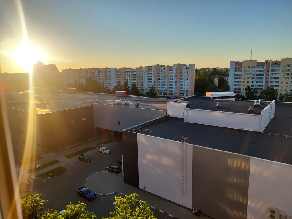 Большая трёхкомнатная квартира в оживлённом районе города