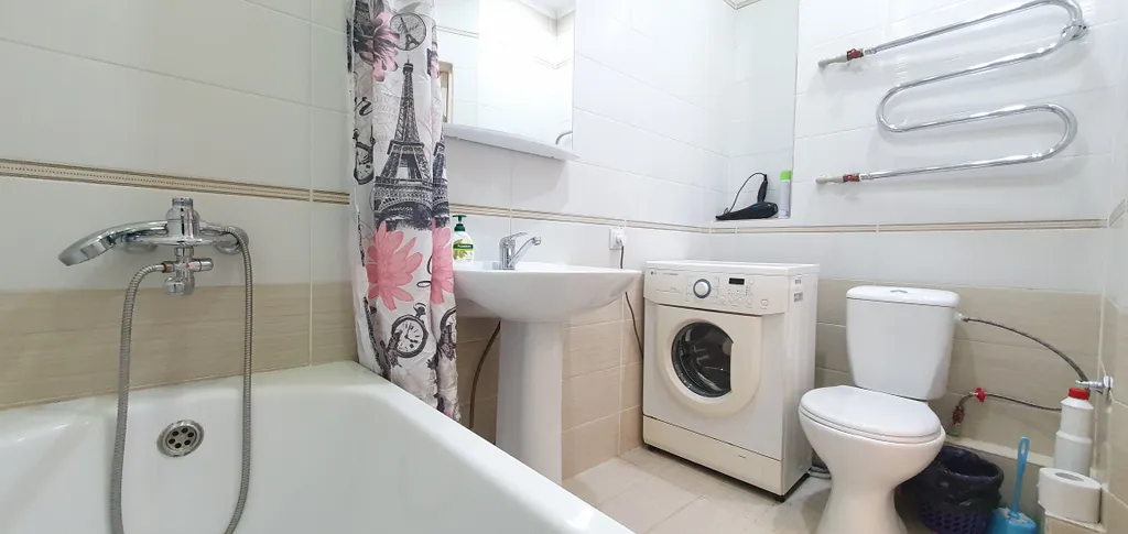 2х комнатная квартира в жк Лазурный квартал