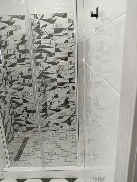 Новая 2-комнатная квартира на набережной с супер дизайном