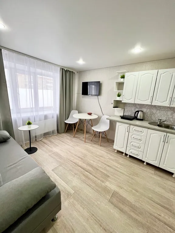 Квартира Студия светлая, район педагогического университета — аренда посуточно в Шадринск