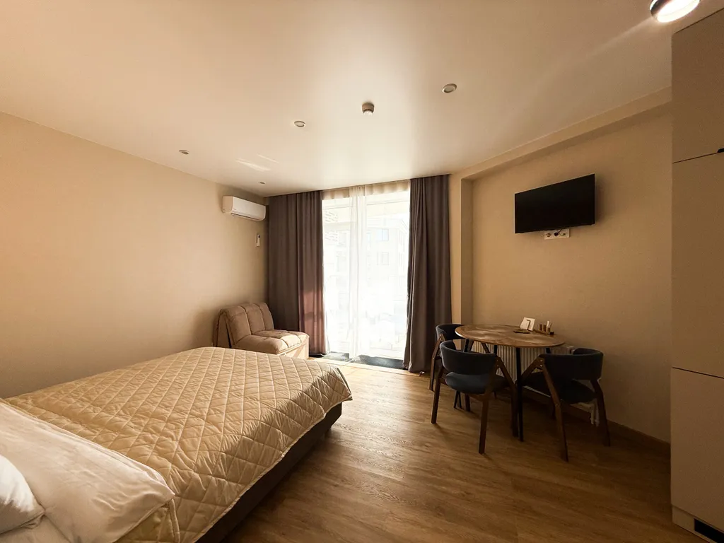 Студия Quiet Sunset