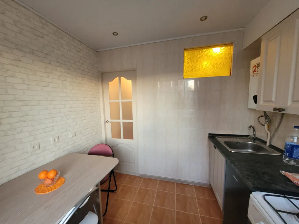 Двухкомнатная квартира рядом с центром