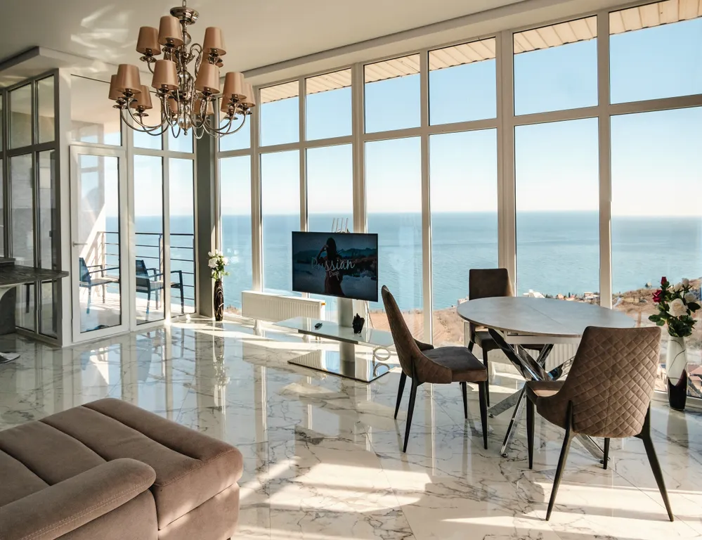 Квартира 3-комнатная Квартира — Малый Маяк