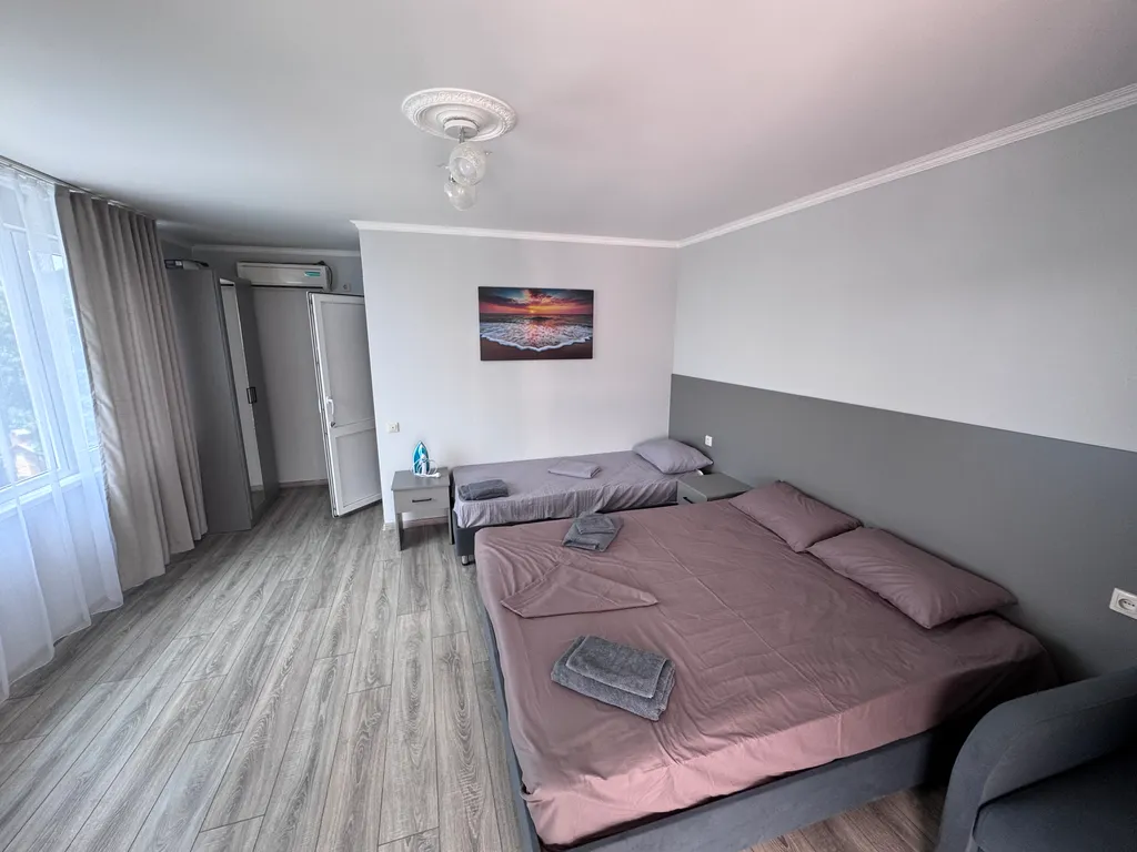 Квартира Трёхместный номер с видом на море, со всеми удобствами — аренда посуточно в Лермонтово