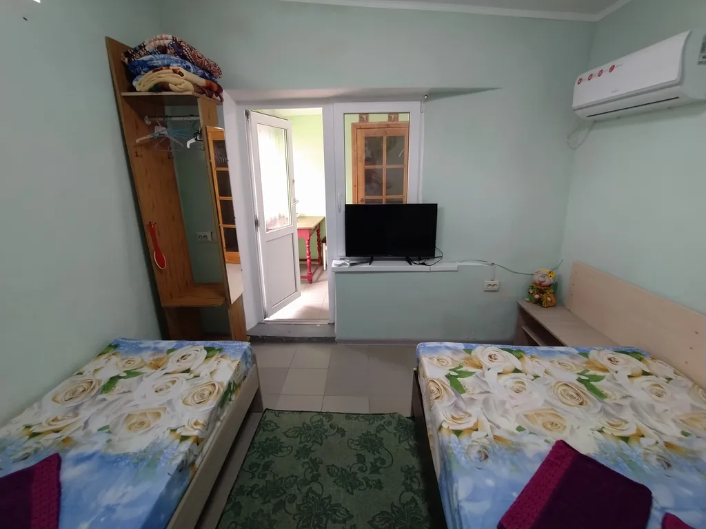 Квартира Апартаменты с индивидуальной кухней — Ейск