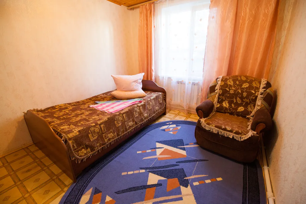 Коттедж Дом с 3 спальнями на 6 гостей — Турбаза Чайка