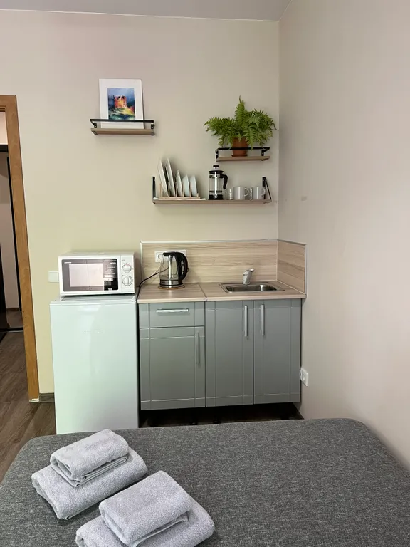 Апартамент с балконом у вокзала