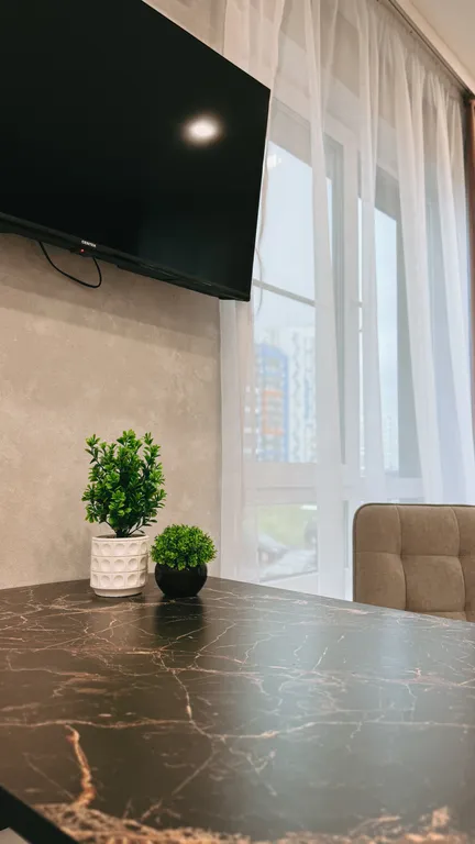 Стильная уютная квартира-студия на Алой