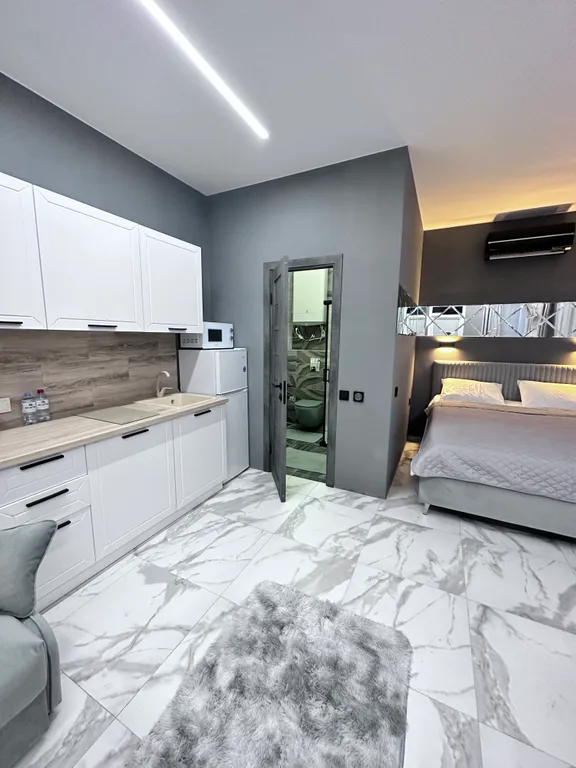 Апартаменты с террасой рядом с аэропортом