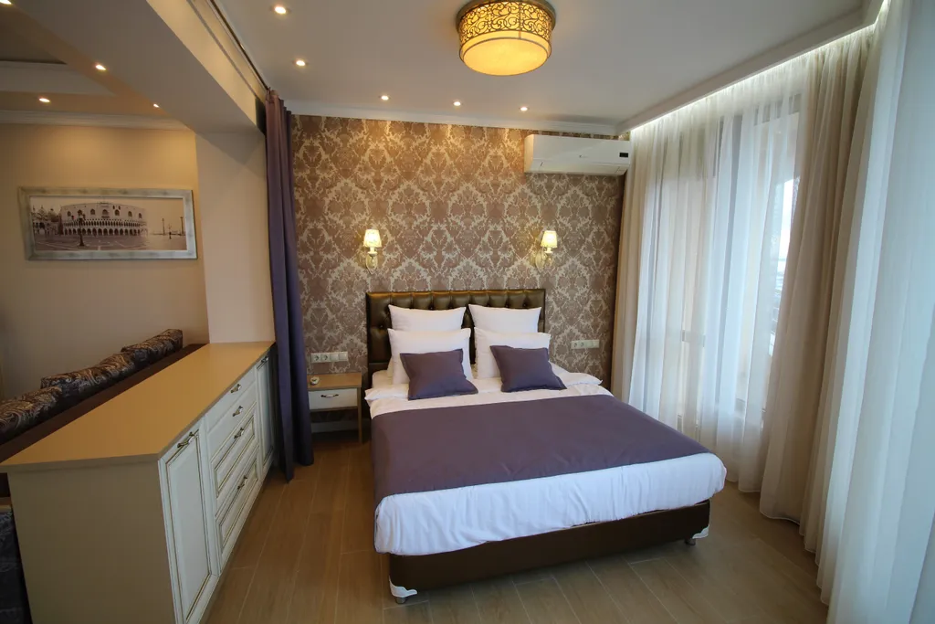 Апартаменты с 2-мя спальнями с видом на яхты