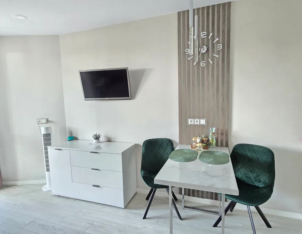 Квартира Новая квартира-студия с панорамным видом на лес — Ломоносов