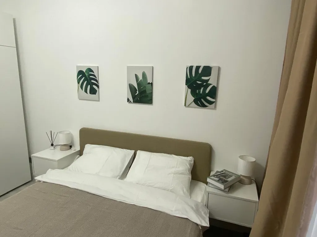 Современная 2-комнатная квартира для 1-4 гостей с кондиционером