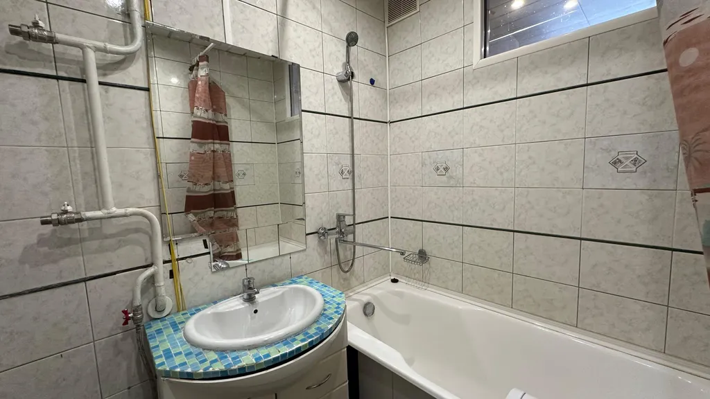 Добротная евродвушка в центре