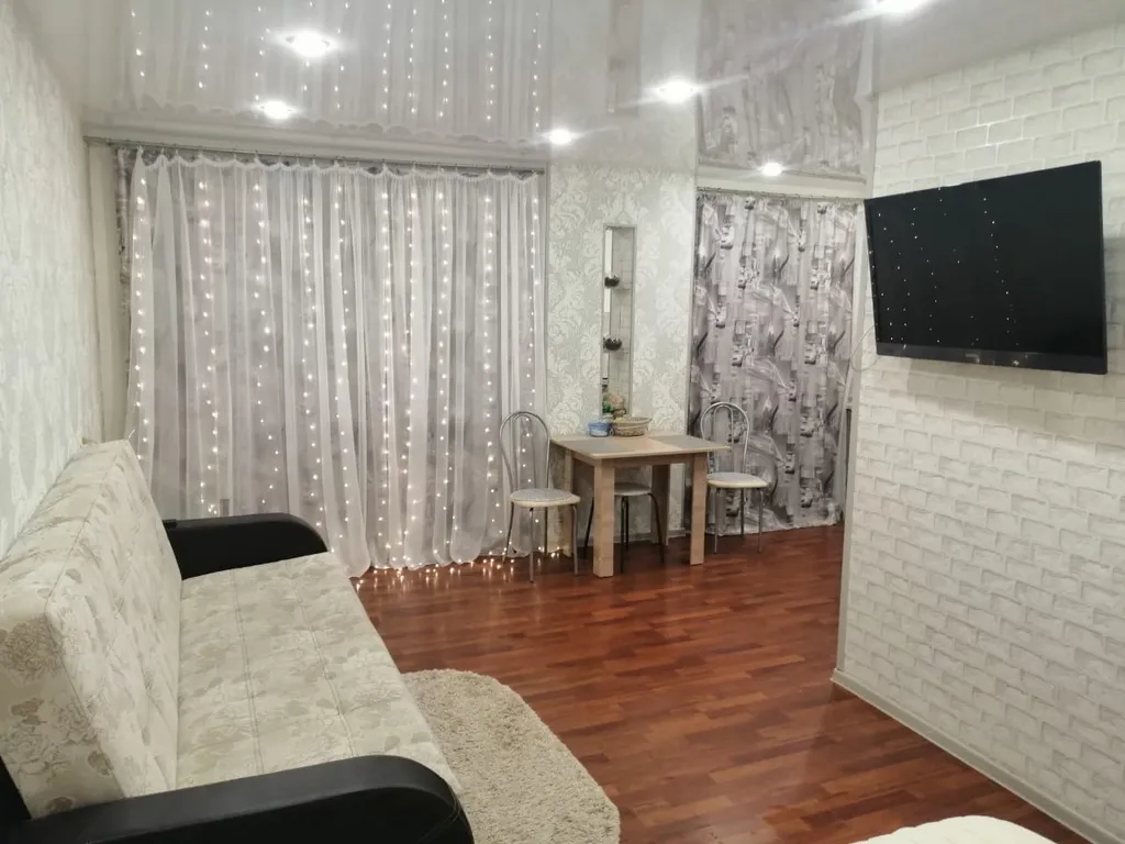 Отличная студия на 2 этаже в спальном районе