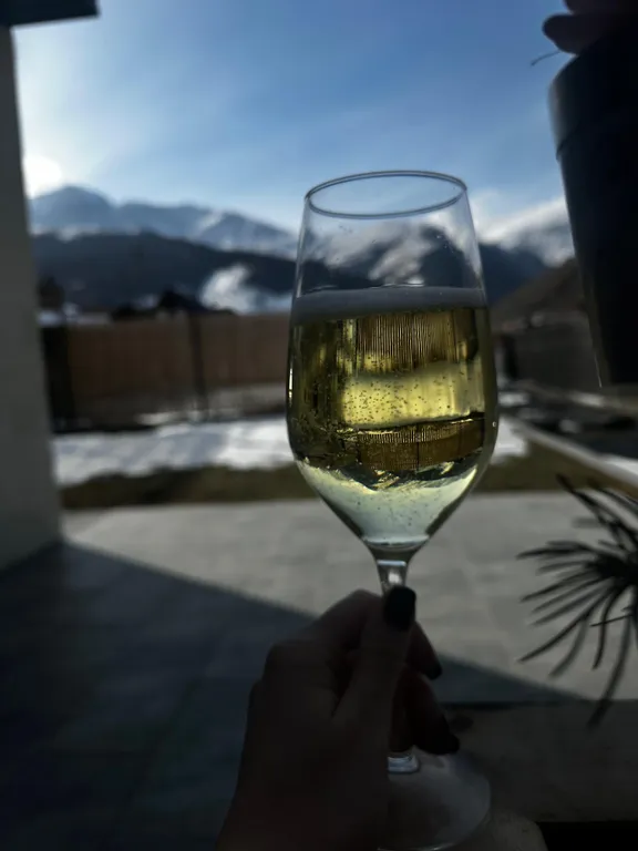 Уютный дом с видом на горы в Верхнем Фиагдоне