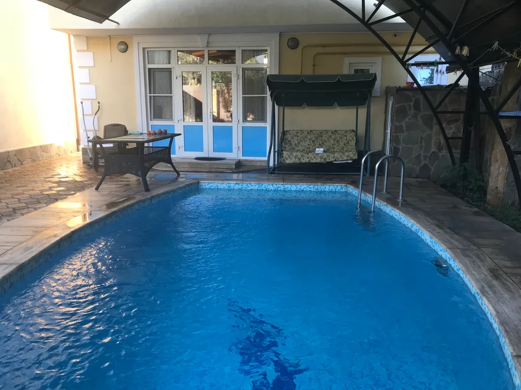 Домик у Моря Сочи с Бассейном