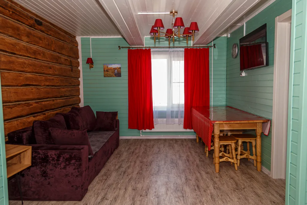 Зелёный дом-дача