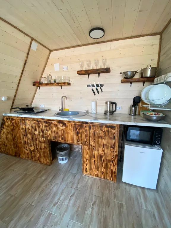 А-фрейм с бассейном