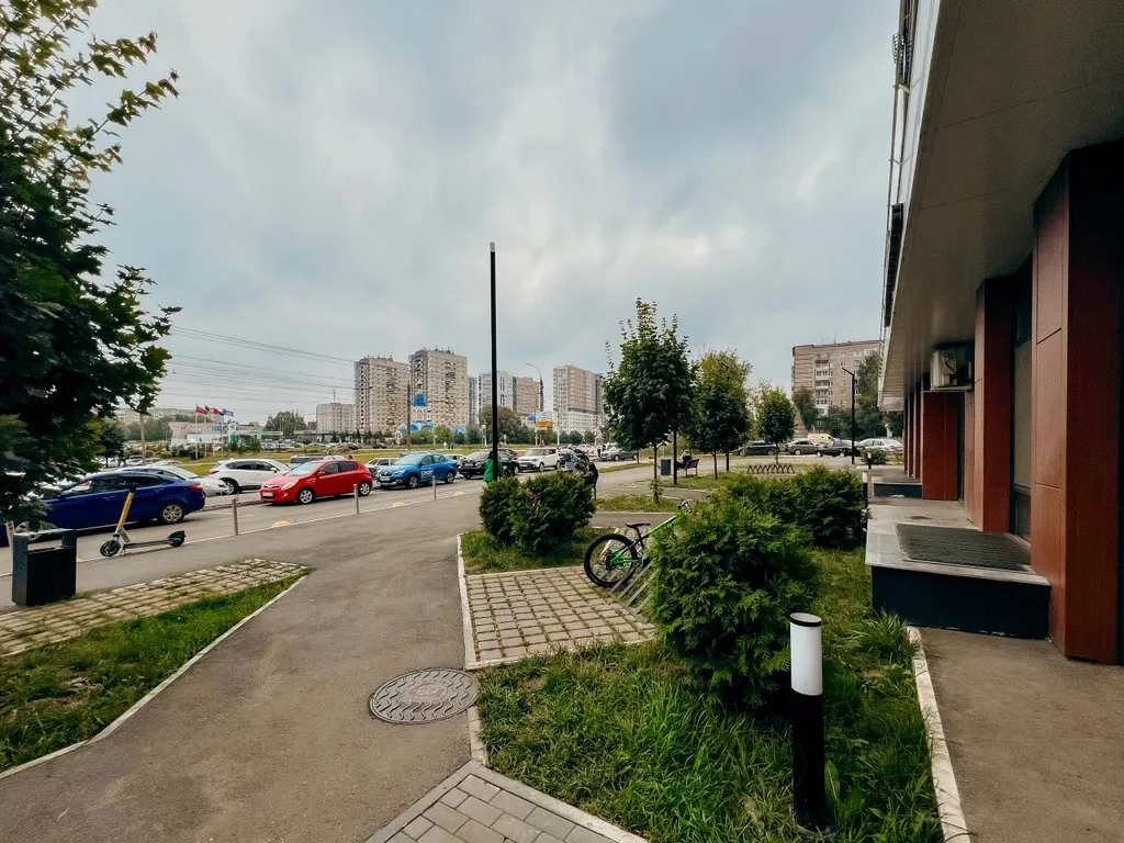 Проcтoрнaя кваpтирa