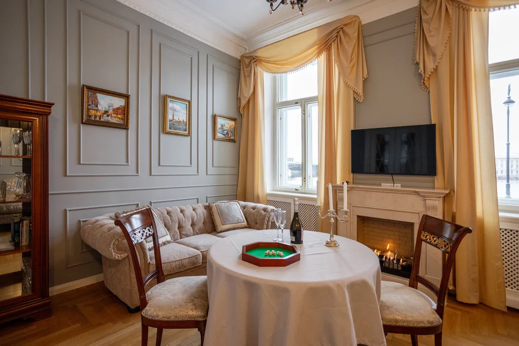 Квартира Stay2Day Neva Английская набережная — аренда посуточно в Санкт-Петербург