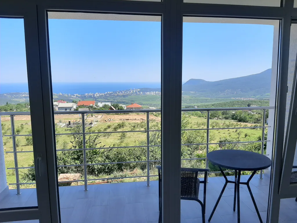 Вилла 220м2 с бассейном Горная лаванда. 6взр.+4 дет.