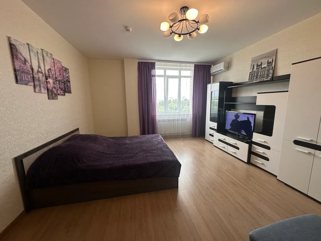 Квартира в ЖК Париж в центре города