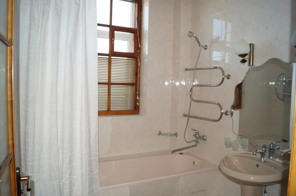 5-комнатный Дом