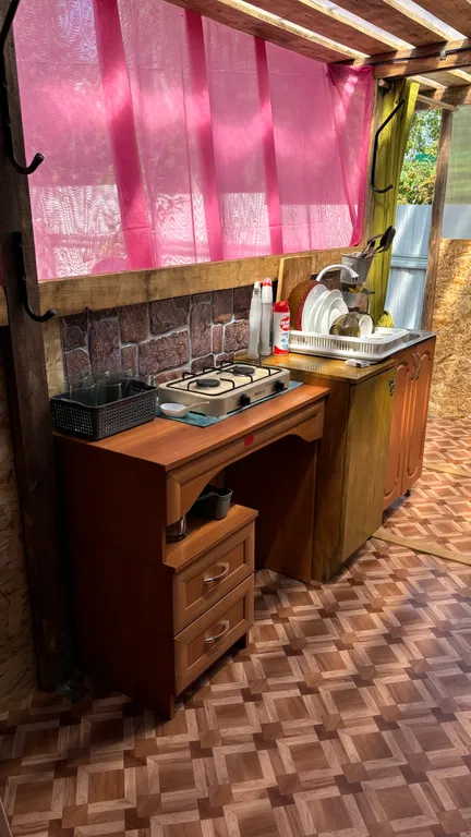 Уютный летний дом с беседкой