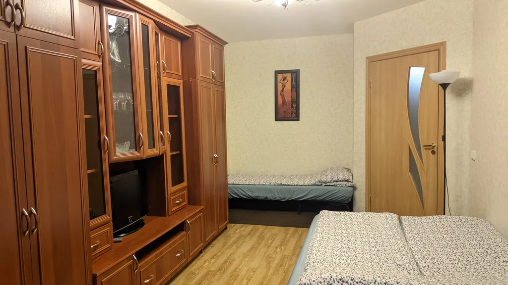 Уютная квартира у метро Парнас