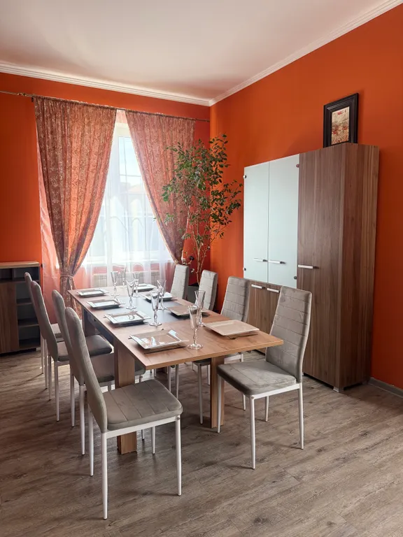 Супер дом в 5 мин от парка Галицкого и Японского сада