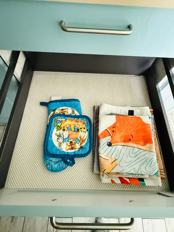 Квартира Квартира Уютная евродвушка с балконом рядом с морем в центре Адлера — Сириус