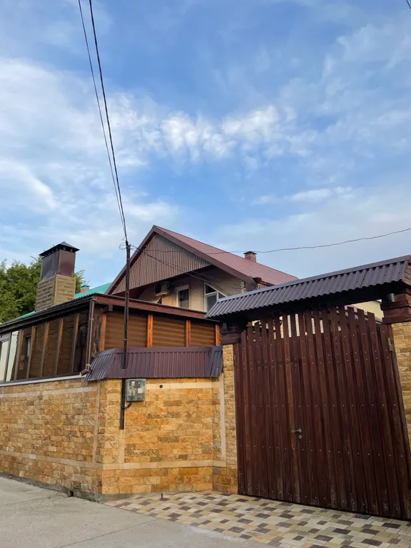 Уютный дом на берегу Каспийского моря