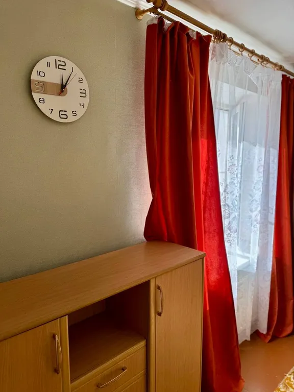 Три балкона, три стороны света, три настроения