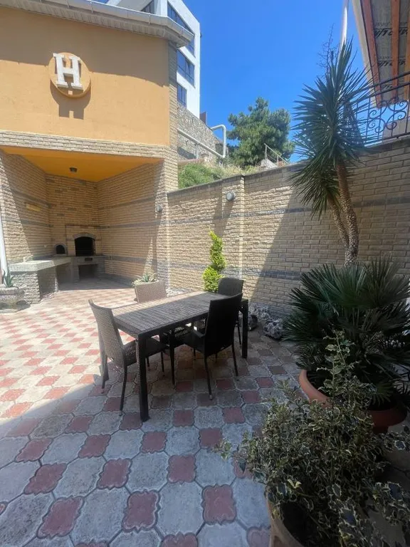 Пентхаус с видом на море и террасой